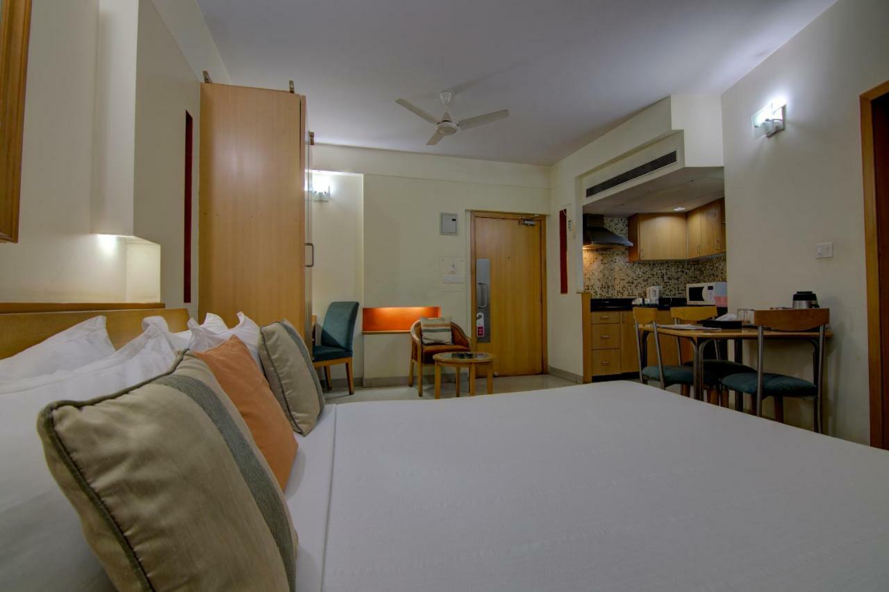 Tristar Serviced Apartments Bangalore Exteriör bild