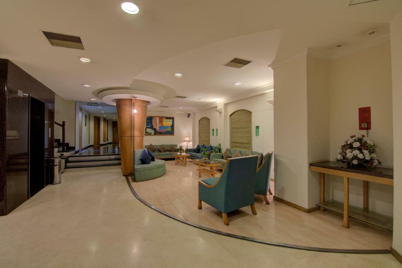 Tristar Serviced Apartments Bangalore Exteriör bild